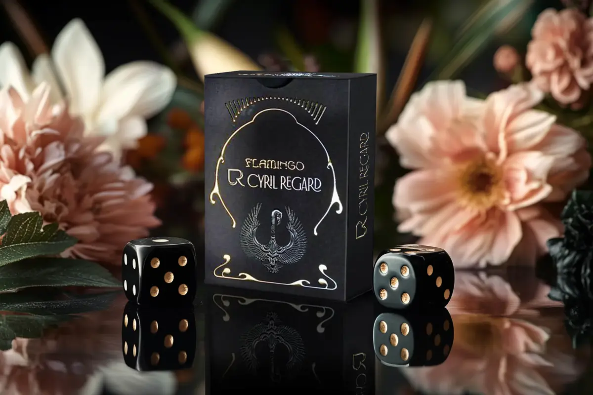 The case of Cyril Regard’s Flamingo deck